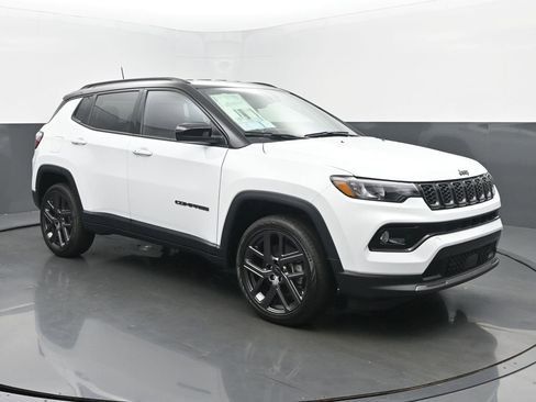 New 2026 Jeep Compass Limited image 7
