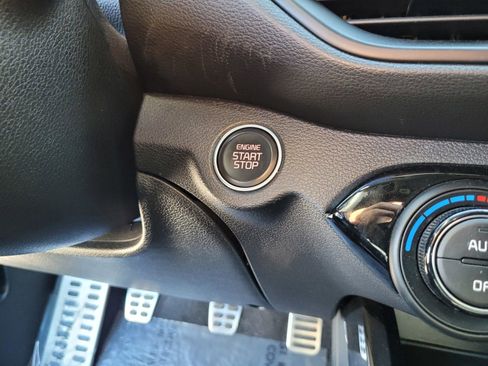 Used 2022 Kia Forte GT image 20