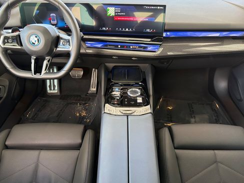 Used 2024 BMW i5 M60 w/ Executive Package AWD/4WD image 17