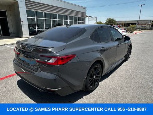 Used 2025 Toyota Camry SE w/ Convenience Package FWD image 9