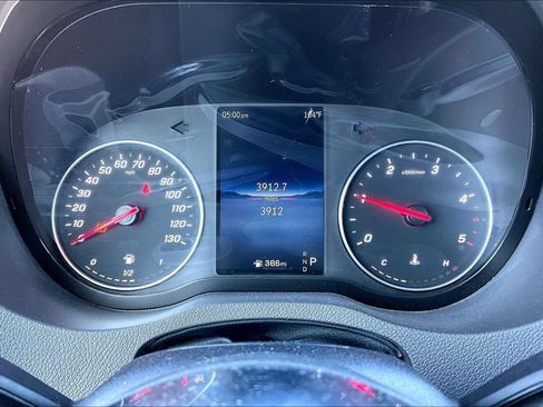 Used 2025 Mercedes-Benz Sprinter 2500 image 8