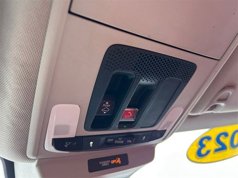 Used 2023 Honda Accord EX image 29