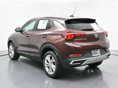 Used 2023 Buick Encore GX Preferred w/ Cold Weather Comfort Package FWD image 5