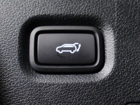 Used 2023 Hyundai Santa Fe Calligraphy image 23