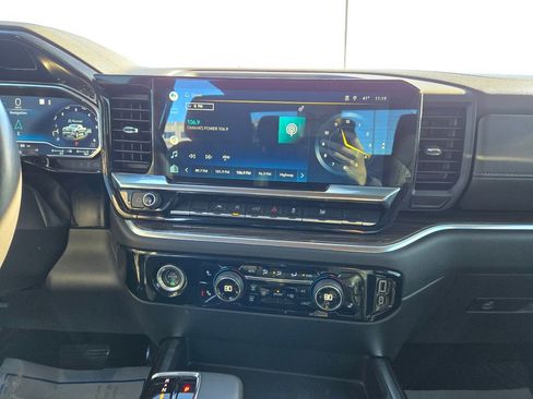 Used 2022 Chevrolet Silverado 1500 LT image 21