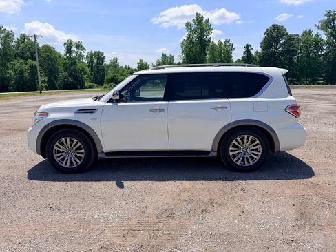 Used 2018 Nissan Armada Platinum AWD/4WD image 4