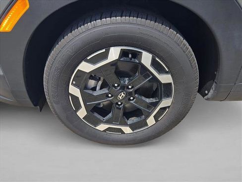 Used 2025 Hyundai Santa Fe SEL image 10