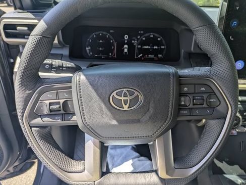 New 2026 Toyota Tacoma Limited AWD/4WD image 17