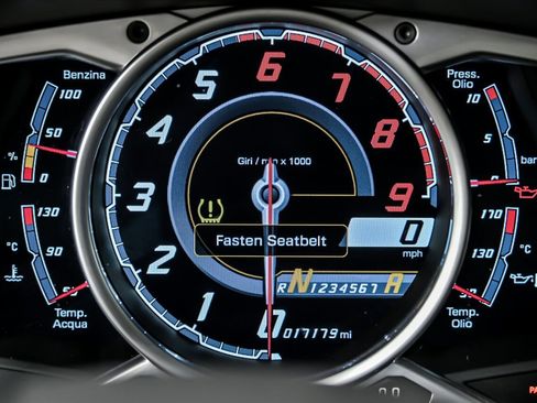 Used 2016 Lamborghini Aventador LP 700-4 image 27