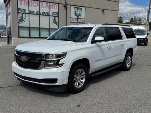 Used 2019 Chevrolet Suburban LT AWD/4WD image 10