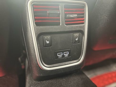 Used 2019 Dodge Charger SXT w/ Plus Group image 36