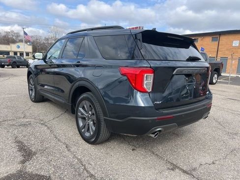 Certified 2023 Ford Explorer XLT w/ Equipment Group 202A image 6
