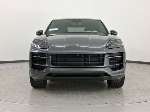 New 2026 Porsche Cayenne Coupe image 6