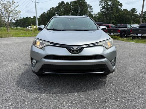 Used 2017 Toyota RAV4 XLE w/ Plus Extra Value Package AWD/4WD image 24