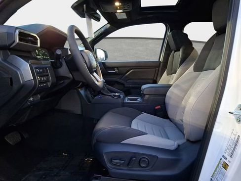 New 2026 Toyota Tacoma TRD Off-Road AWD/4WD image 7