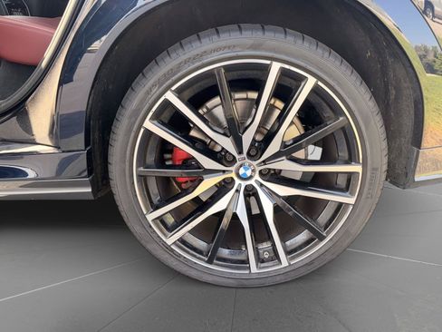 Used 2021 BMW X6 M50i w/ Executive Package AWD/4WD image 10