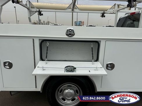 Used 2025 Ford F250 XL RWD image 8