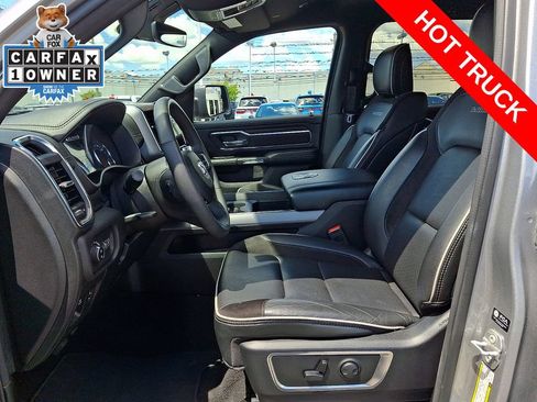 Used 2025 RAM 1500 Laramie AWD/4WD image 13