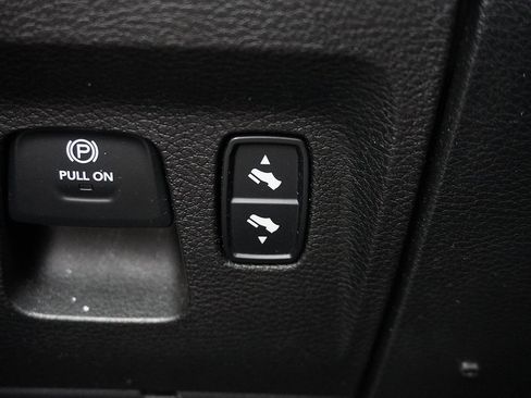 Used 2020 RAM 1500 Big Horn image 40