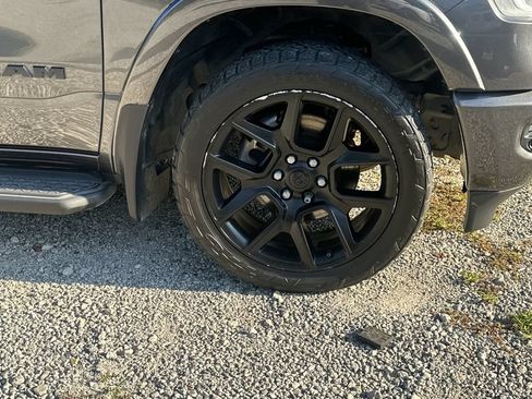Used 2021 RAM 1500 Laramie AWD/4WD image 13