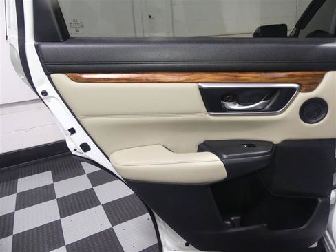 Used 2019 Honda CR-V EX-L image 26