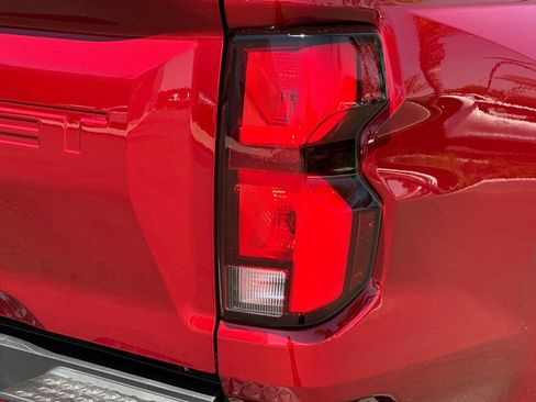 New 2026 Chevrolet Colorado LT w/ LT Convenience Package RWD image 26