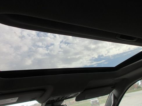 New 2026 GMC Sierra 1500 Denali w/ Denali Reserve Package image 14