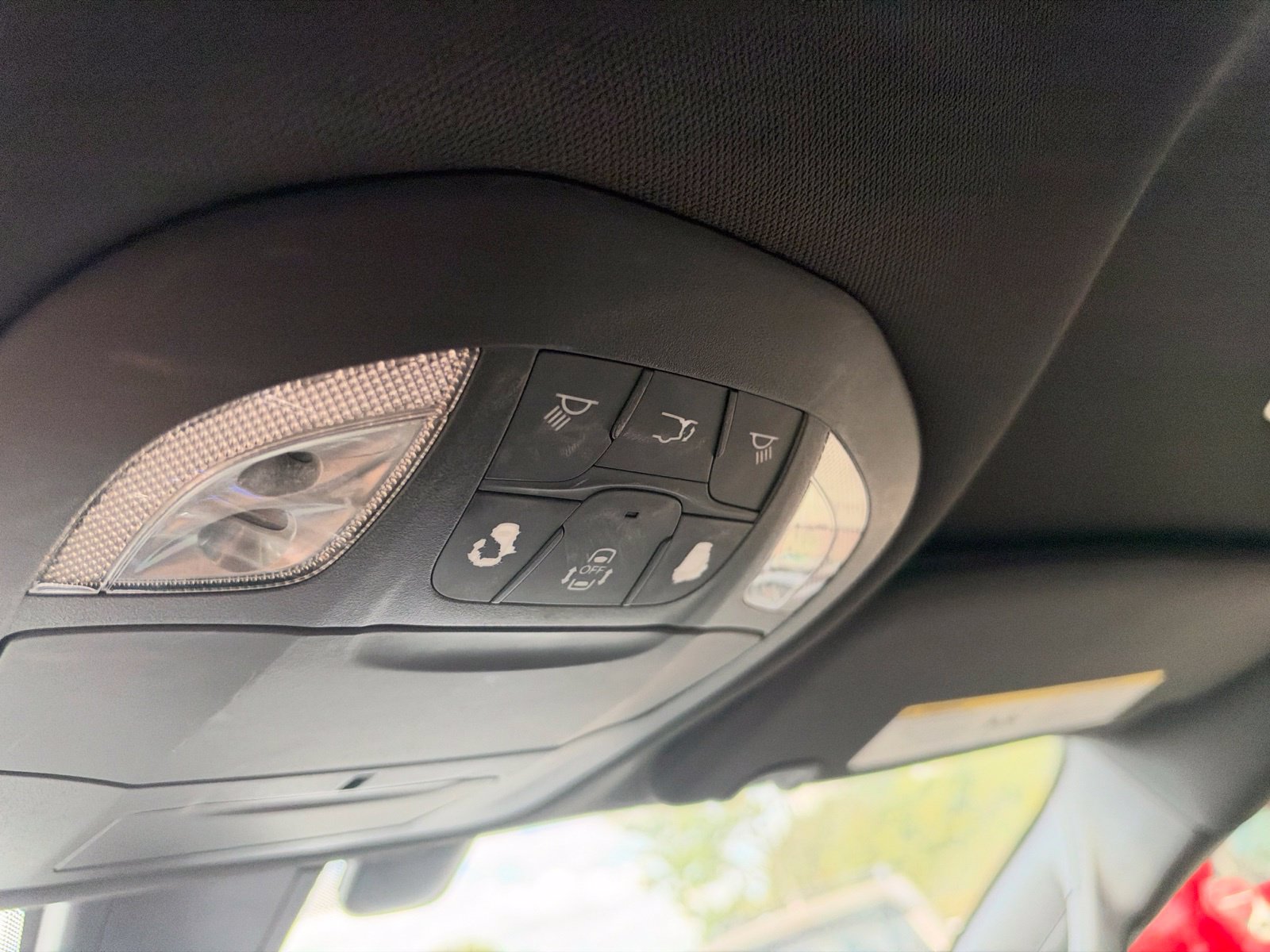 Used 2018 Chrysler Pacifica Touring-L w/ S Appearance Package FWD image 11