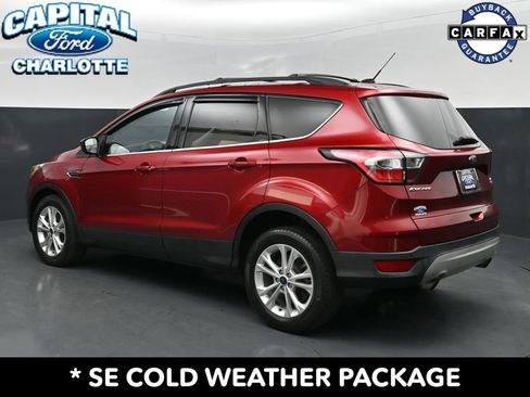 Used 2017 Ford Escape SE w/ Equipment Group 201A AWD/4WD image 5
