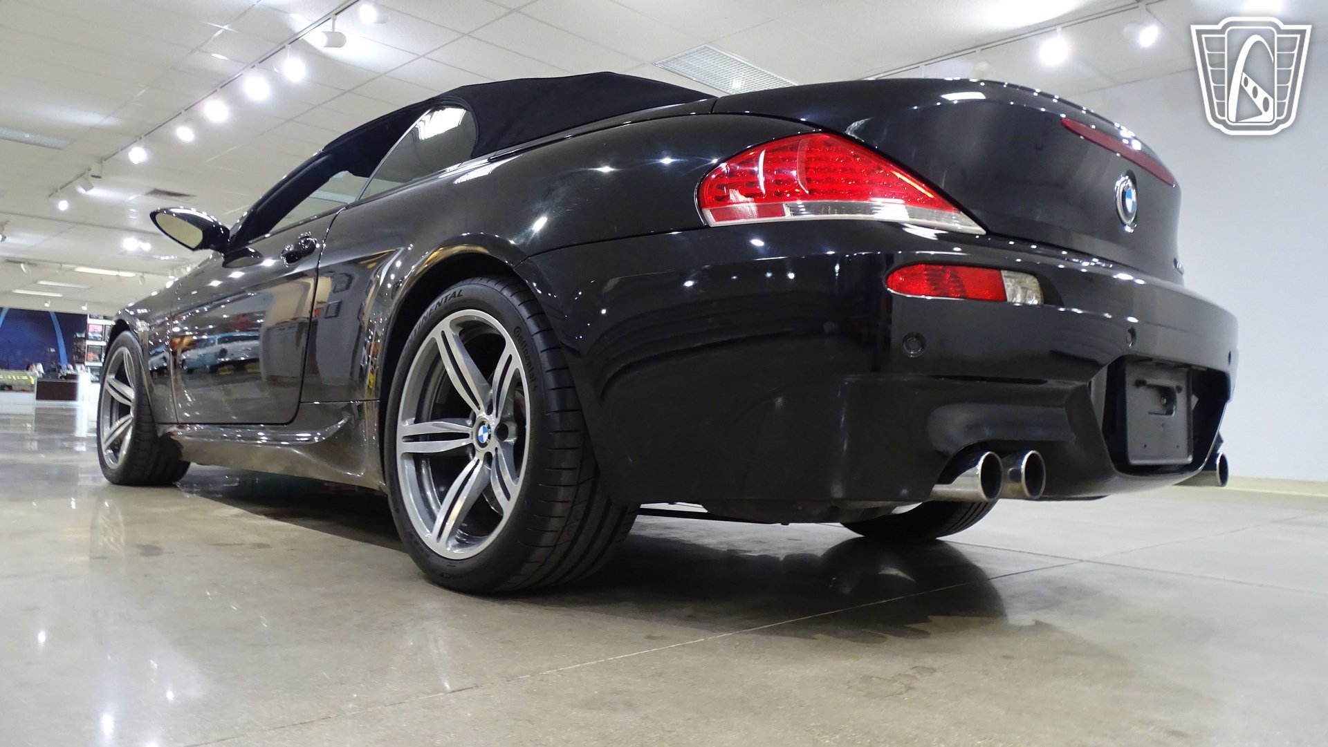 Used 2007 BMW M6 Convertible RWD image 10