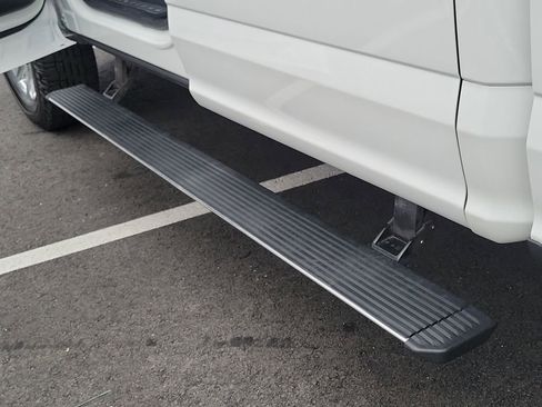 Used 2020 Ford F250 Platinum w/ FX4 Off-Road Package image 17