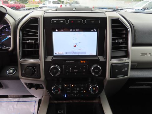 Used 2019 Ford F250 Lariat w/ Lariat Ultimate Package image 36