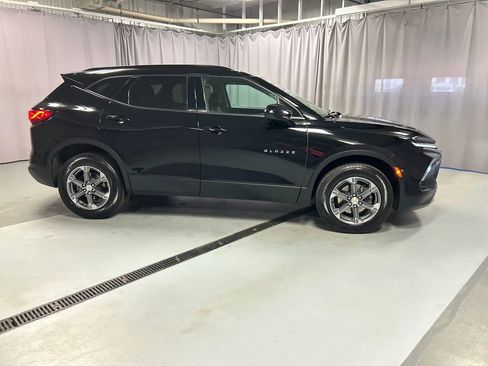 Used 2024 Chevrolet Blazer LT w/ Convenience Package image 8