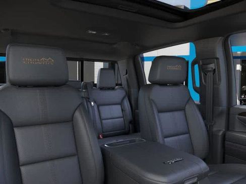 New 2025 Chevrolet Silverado 2500 High Country w/ Technology Package image 24