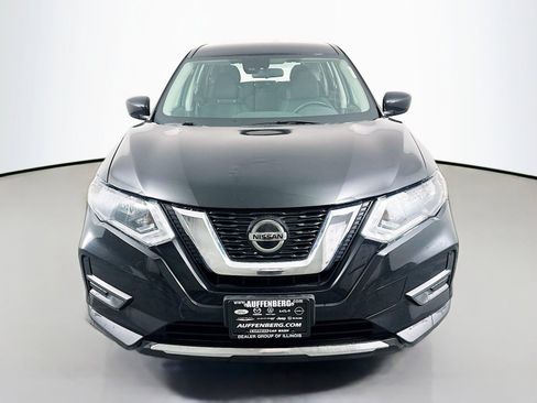 Used 2020 Nissan Rogue S AWD/4WD image 2