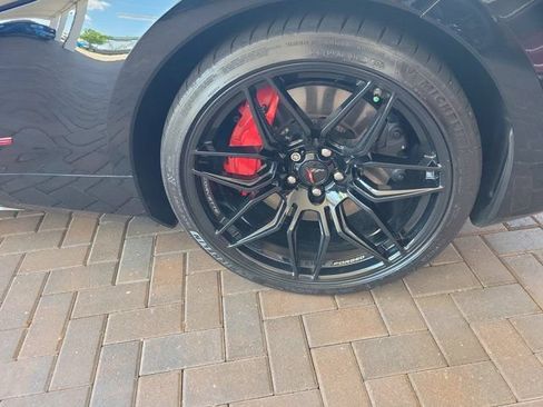 Used 2024 Chevrolet Corvette Z06 RWD image 9