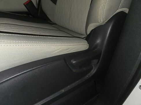 Used 2024 Nissan Titan SV w/ Accessory Utility Package image 12