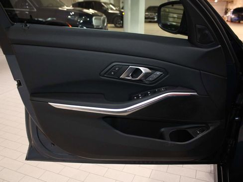 Used 2026 BMW 330i Sedan w/ Convenience Package image 10