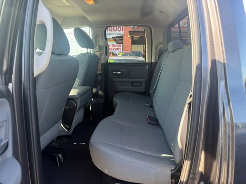 Used 2016 RAM 1500 Classic SLT RWD image 13