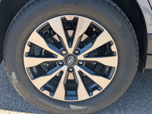 Used 2017 Subaru Outback 3.6R Limited image 10