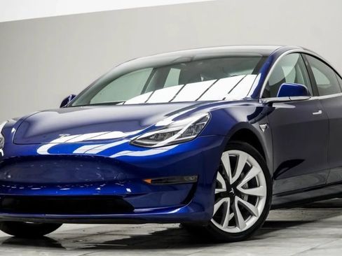 Used 2020 Tesla Model 3 Long Range image 1