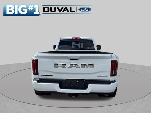 Used 2026 RAM 3500 Laramie AWD/4WD image 7