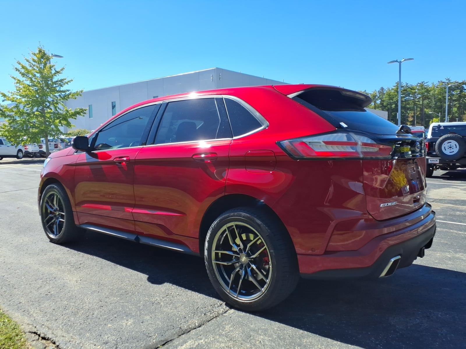 Used 2020 Ford Edge ST w/ Equipment Group 401A AWD/4WD image 7