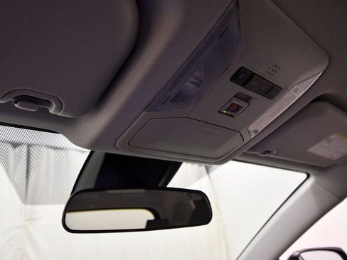 Used 2024 Toyota RAV4 LE image 27