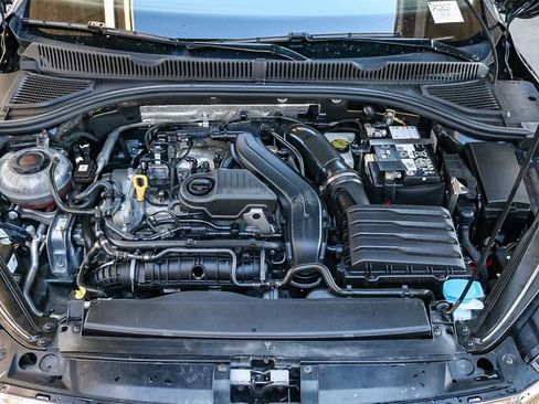 Used 2024 Volkswagen Jetta SE image 28