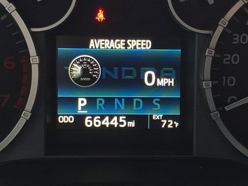 Used 2017 Toyota Tundra SR5 image 19