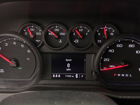 Used 2025 Chevrolet Silverado 1500 W/T w/ WT Value Package image 16