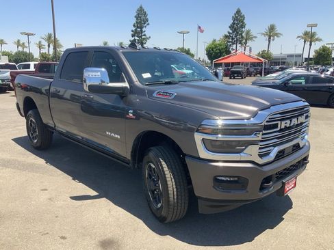 New 2025 RAM 2500 Laramie AWD/4WD image 3