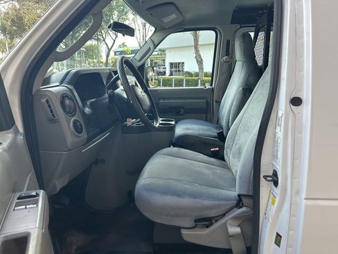 Used 2014 Ford E-150 and Econoline 150 w/ Commercial Cargo Van Package image 5