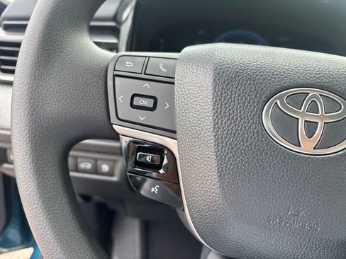 New 2026 Toyota Camry LE w/ Convenience Package FWD image 16